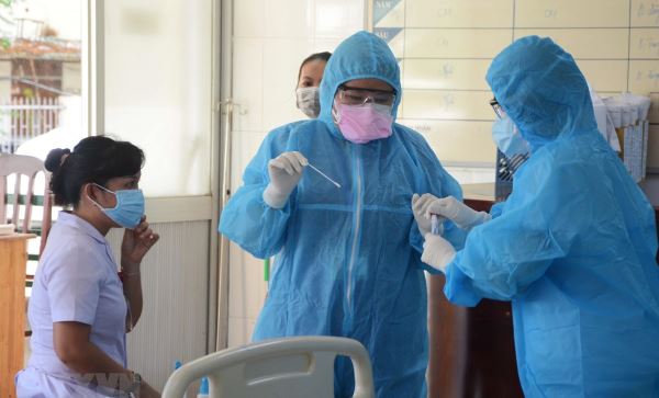 COVID-19: Tăng cường phân tích dữ liệu và truy vết theo dấu dịch tễ