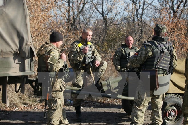 Ukraine: Các bên vi phạm lệnh ngừng bắn, căng thẳng leo thang
