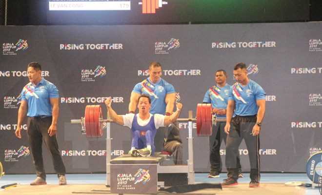 ASEAN Para Games: Được mùa 'vàng', Việt Nam vươn lên top 3 toàn đoàn