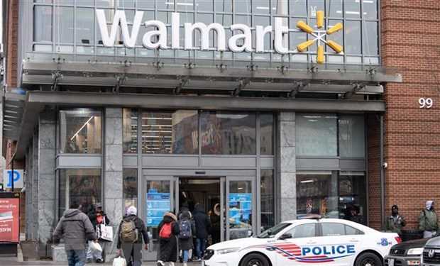Walmart bị cáo buộc phân biệt đối xử với các nữ nhân viên