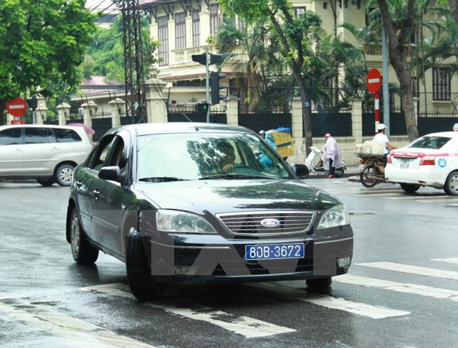 Các bộ, ngành, địa phương phải lập danh sách mua sắm ôtô trước 30-5 Các bộ, ngành, địa phương phải lập danh sách mua sắm ôtô trước 30-5