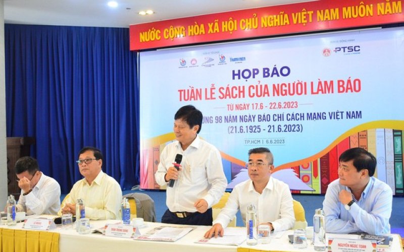 Tuần lễ sách của người làm báo Tuần lễ sách của người làm báo
