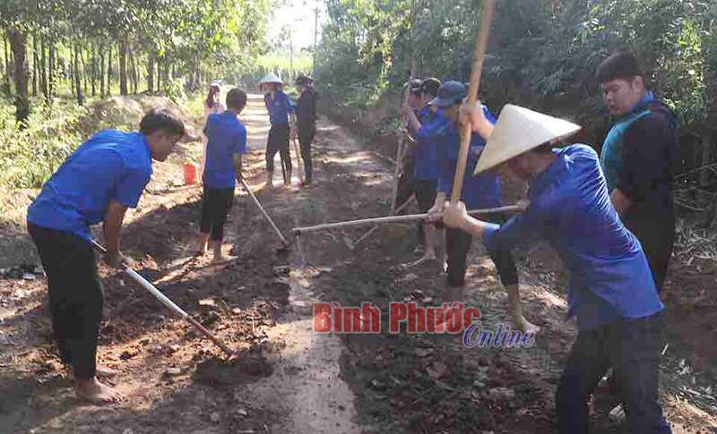 Tuổi trẻ Lộc Tấn “mỗi thanh niên một việc làm tình nguyện” Tuổi trẻ Lộc Tấn “mỗi thanh niên một việc làm tình nguyện”