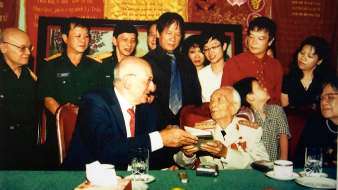 tuonggiap1.jpg