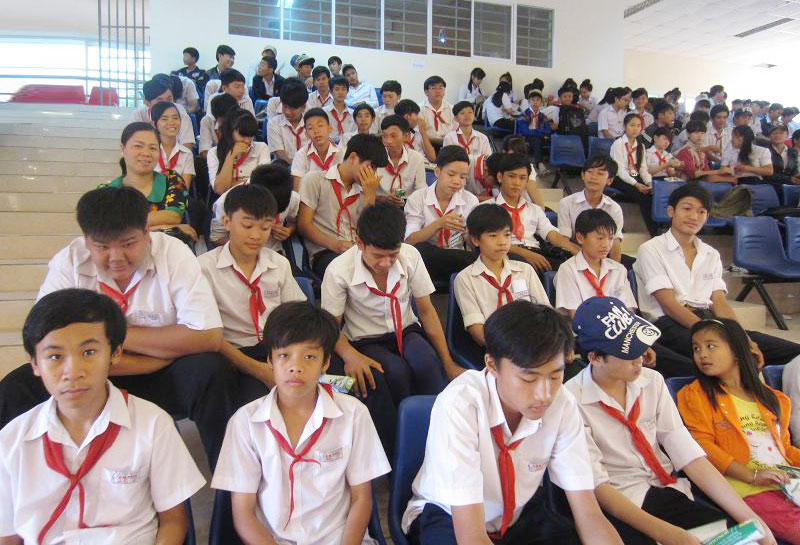 Trên 400 học sinh THCS được tư vấn hướng nghiệp Trên 400 học sinh THCS được tư vấn hướng nghiệp