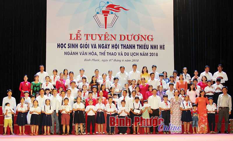 Ngành văn hóa - thể thao và du lịch tuyên dương học sinh giỏi Ngành văn hóa - thể thao và du lịch tuyên dương học sinh giỏi