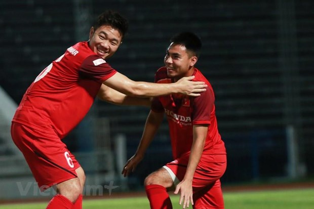 tuyenvietnamluyentap605062019014759.jpg