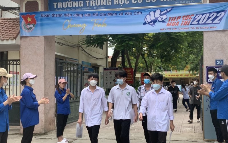 Tỷ lệ tốt nghiệp THPT 2022 cả nước đạt 98,57%