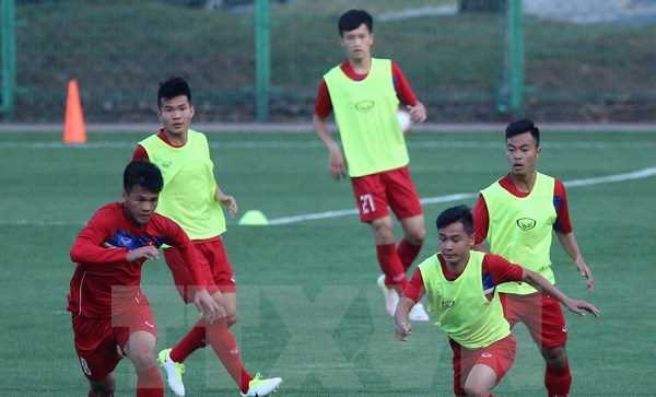 U20 Việt Nam bất ngờ được đoàn lãnh đạo thành phố Cheonan chào đón U20 Việt Nam bất ngờ được đoàn lãnh đạo thành phố Cheonan chào đón