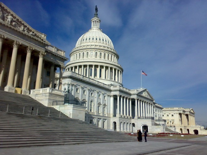 Hạ viện Mỹ thông qua luật cản trở thỏa thuận hạt nhân với Iran