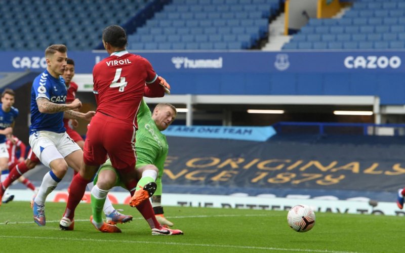 Van Dijk quyết dự EURO Van Dijk quyết dự EURO
