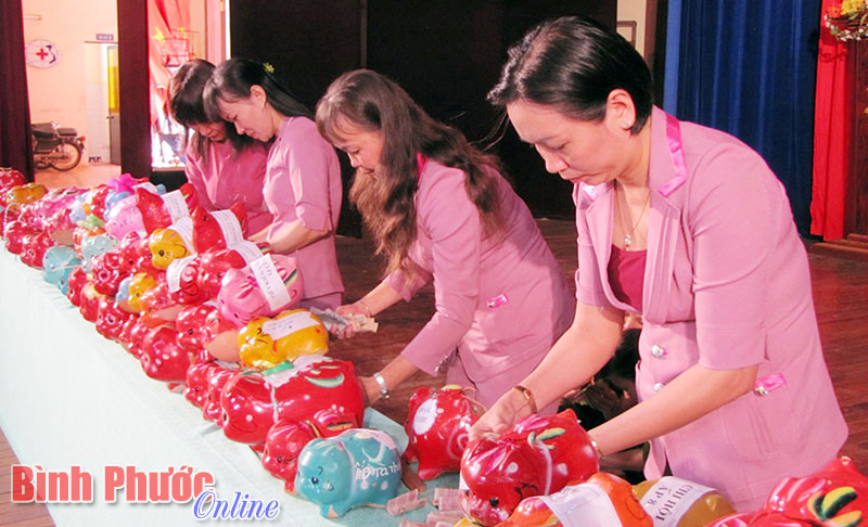 Vận động xây 42 mái ấm tình thương cho phụ nữ nghèo Vận động xây 42 mái ấm tình thương cho phụ nữ nghèo