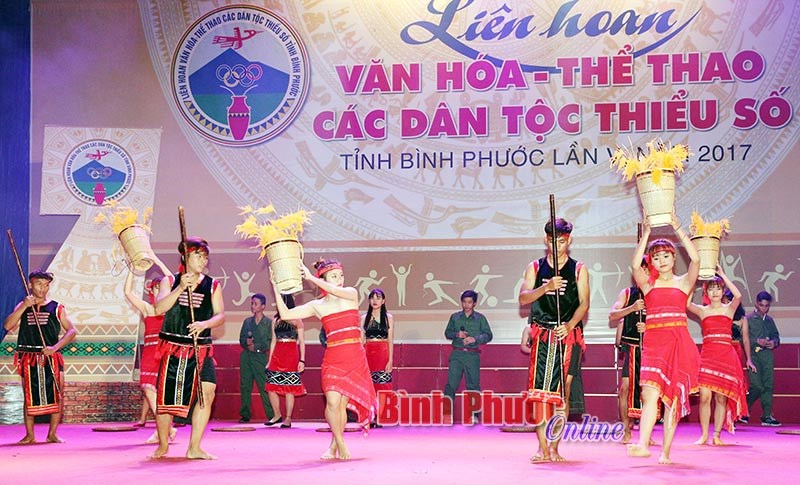 100% xã có trung tâm văn hóa vào năm 2025 100% xã có trung tâm văn hóa vào năm 2025