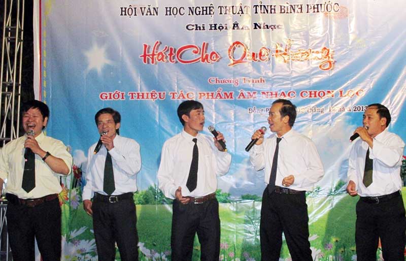 Chi hội âm nhạc giới thiệu tác phẩm mới Chi hội âm nhạc giới thiệu tác phẩm mới