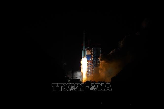 ve-tinh-11425.jpg