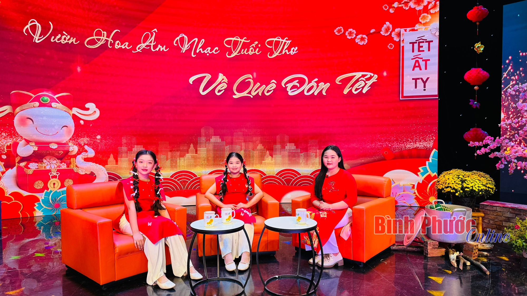 Về quê vui tết