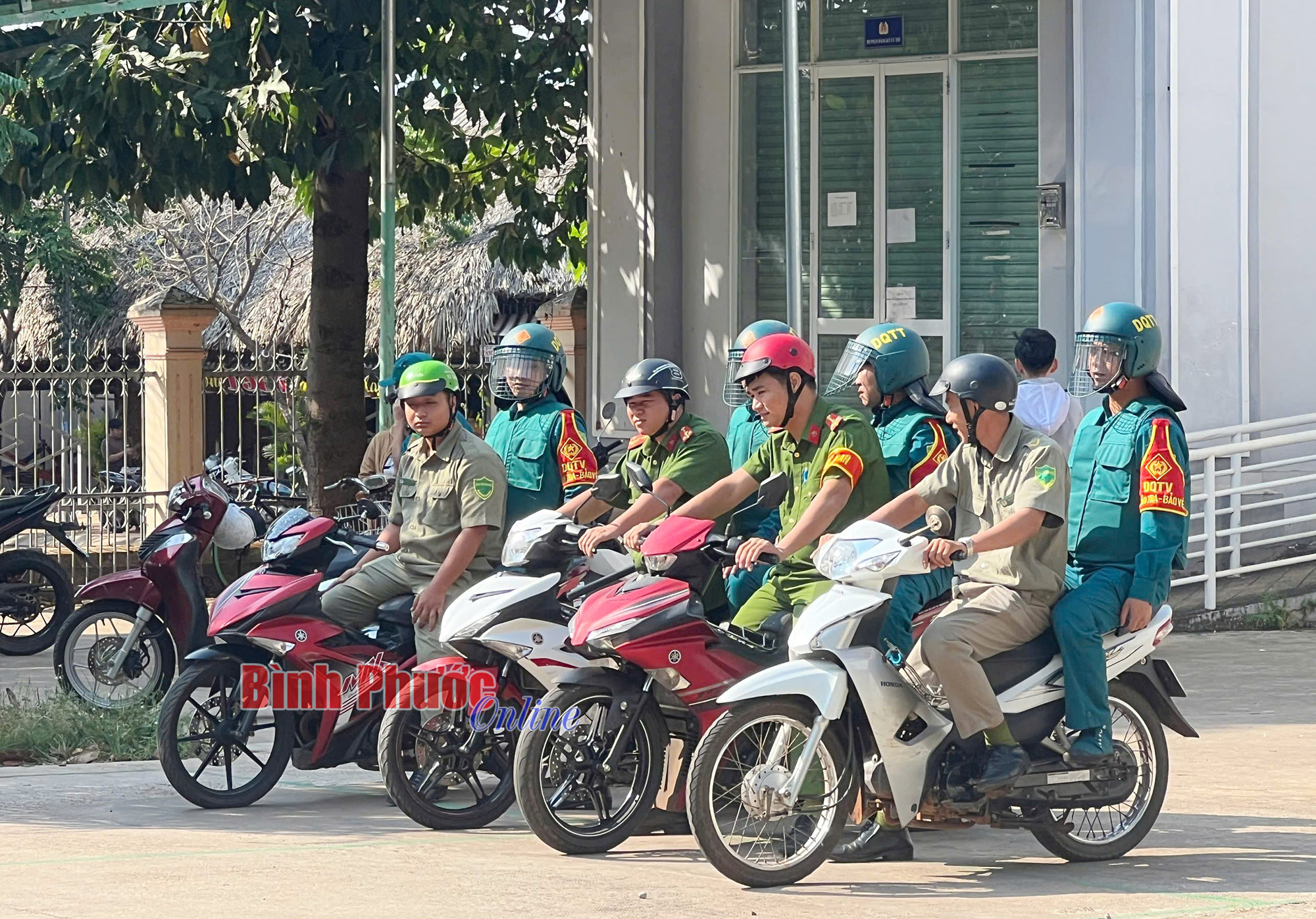 Vì bình yên của nhân dân Vì bình yên của nhân dân