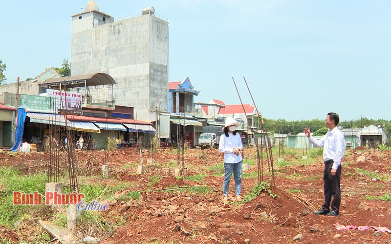 Vì sao chợ Đa Kia dang dở?