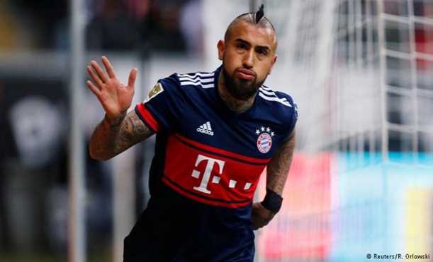 Bayern vô địch lượt đi, Dortmund không thắng 8 trận liên tiếp Bayern vô địch lượt đi, Dortmund không thắng 8 trận liên tiếp