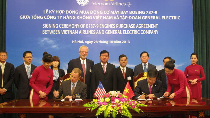Vietnam Airlines mua động cơ cho Boeing 787 Vietnam Airlines mua động cơ cho Boeing 787