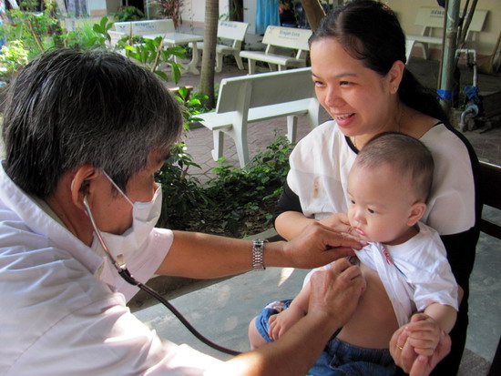 92% trẻ được tiêm chủng vắc xin sởi - rubella 92% trẻ được tiêm chủng vắc xin sởi - rubella