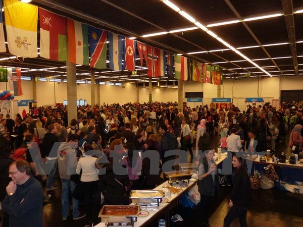 Ẩm thực Việt chinh phục khách hàng tại Hội chợ quốc tế Bazaar