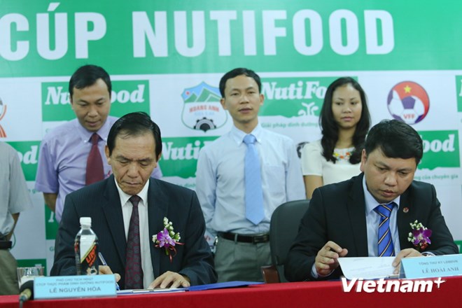 vnpgiaiu19dongnamacupnutifood201426082014031137.jpg