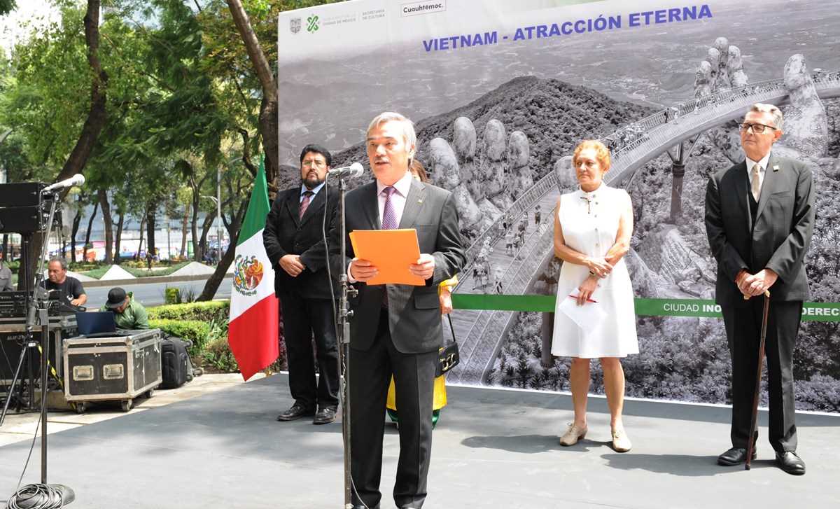 Triển lãm ảnh về đất nước, con người Việt Nam tại Mexico