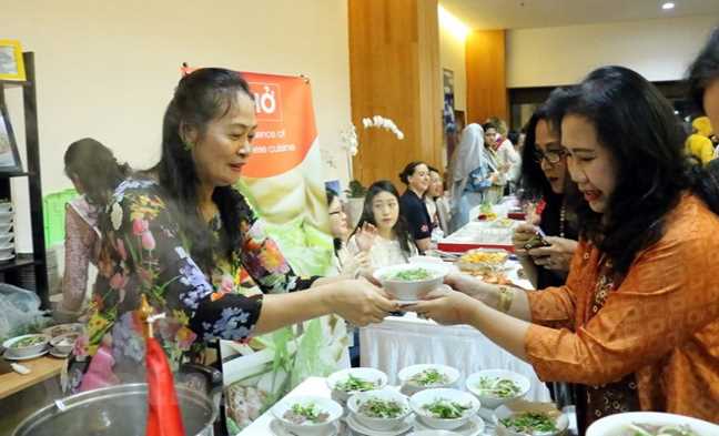 Phở Việt Nam thu hút sự chú ý tại Lễ hội ẩm thực ASEAN và đối tác Phở Việt Nam thu hút sự chú ý tại Lễ hội ẩm thực ASEAN và đối tác