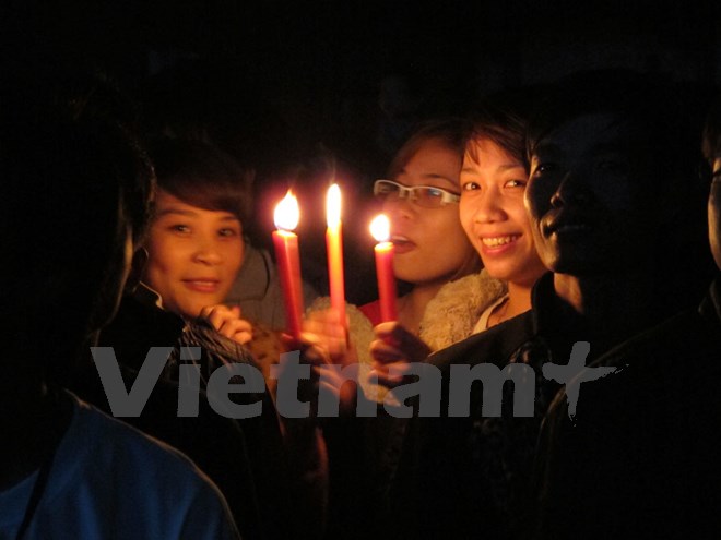 "Hành động nhỏ, ý nghĩa lớn" để hưởng ứng chiến dịch Giờ Trái Đất 2016 "Hành động nhỏ, ý nghĩa lớn" để hưởng ứng chiến dịch Giờ Trái Đất 2016