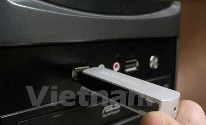Hơn 75.000 máy tính ở Việt Nam nhiễm virus "ăn" file văn bản qua USB
