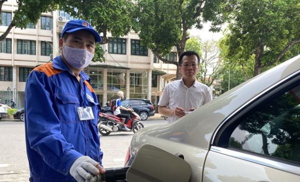 Tăng hơn 600 đồng, xăng RON95-III có giá mới là 12.235 đồng mỗi lít