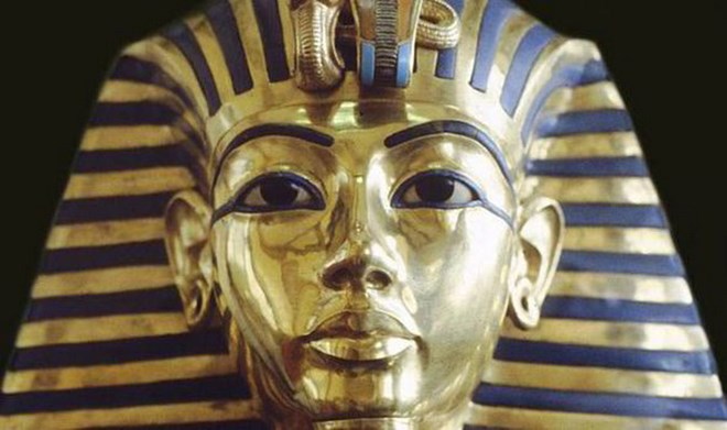 Sự thật sau chiếc mặt nạ vàng tuyệt đẹp của vua Tutankhamun Sự thật sau chiếc mặt nạ vàng tuyệt đẹp của vua Tutankhamun