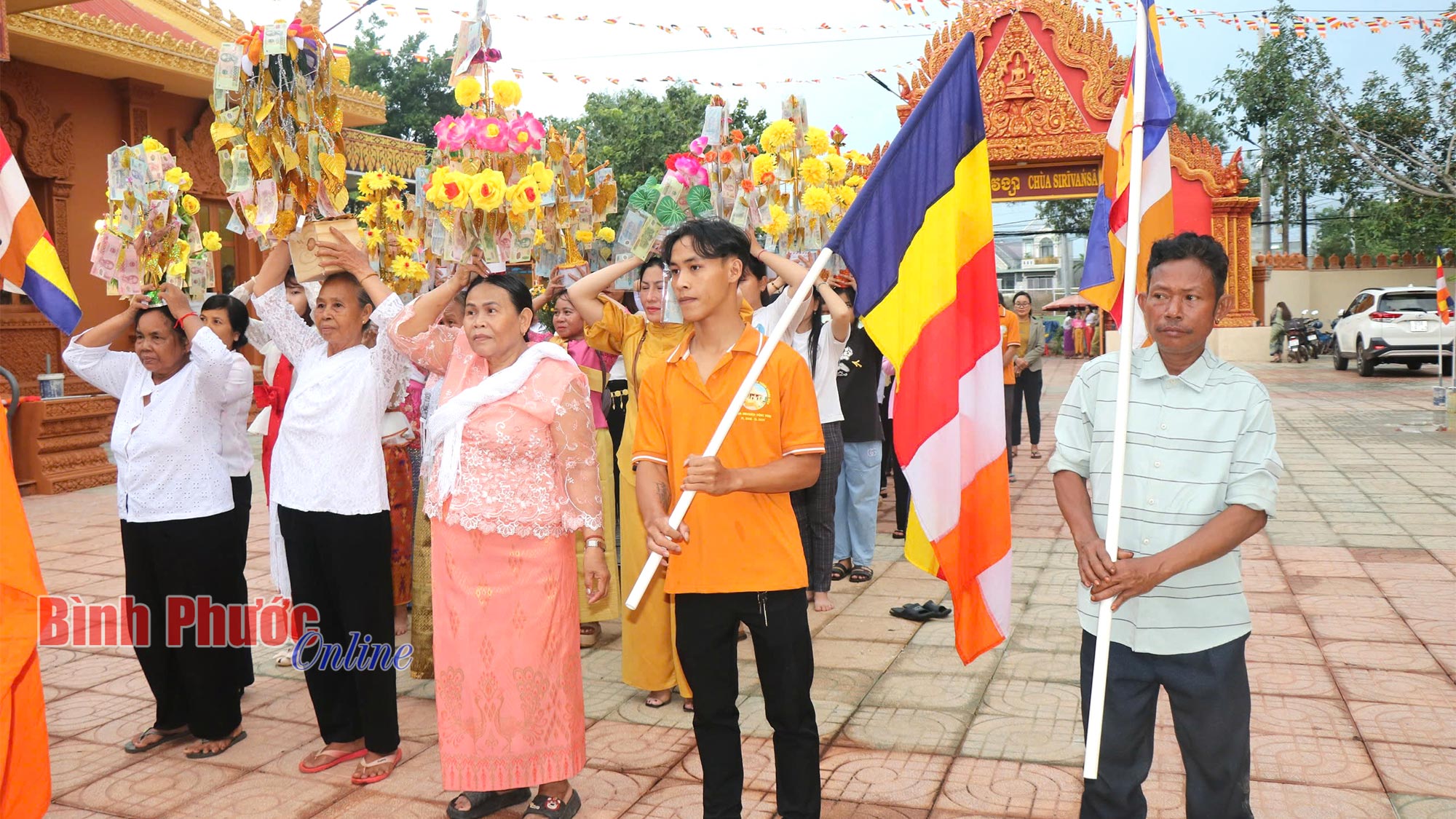 Vui tết Chôl Chnăm Thmây Vui tết Chôl Chnăm Thmây