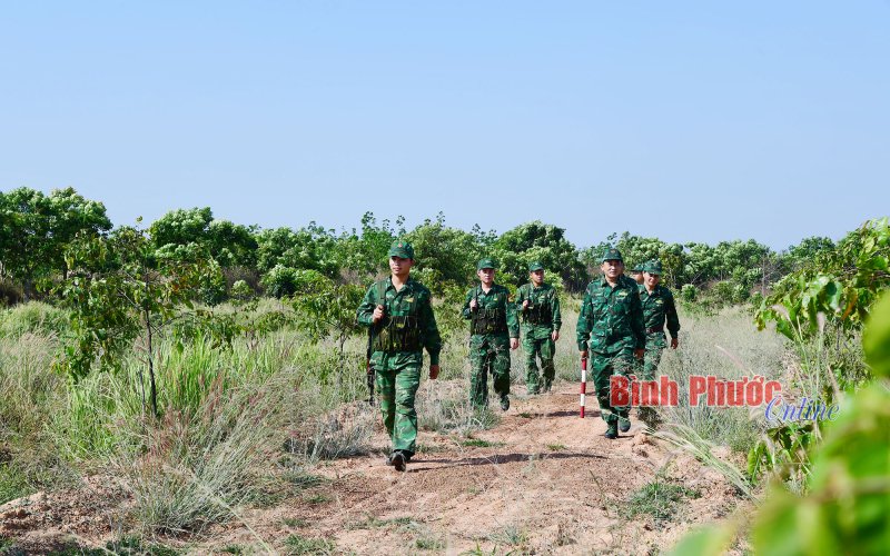 Vững biên cương từ “thế trận lòng dân”