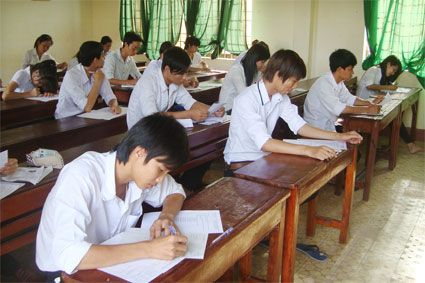 1 thí sinh được miễn thi vì khiếm thị 1 thí sinh được miễn thi vì khiếm thị