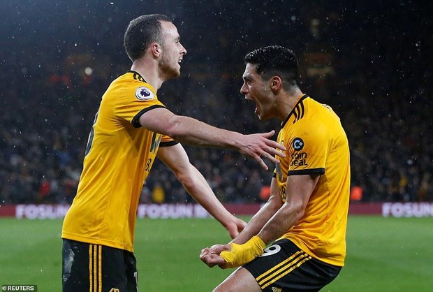 wolverhamptonvsmanchesterunited213103042019083548.jpg