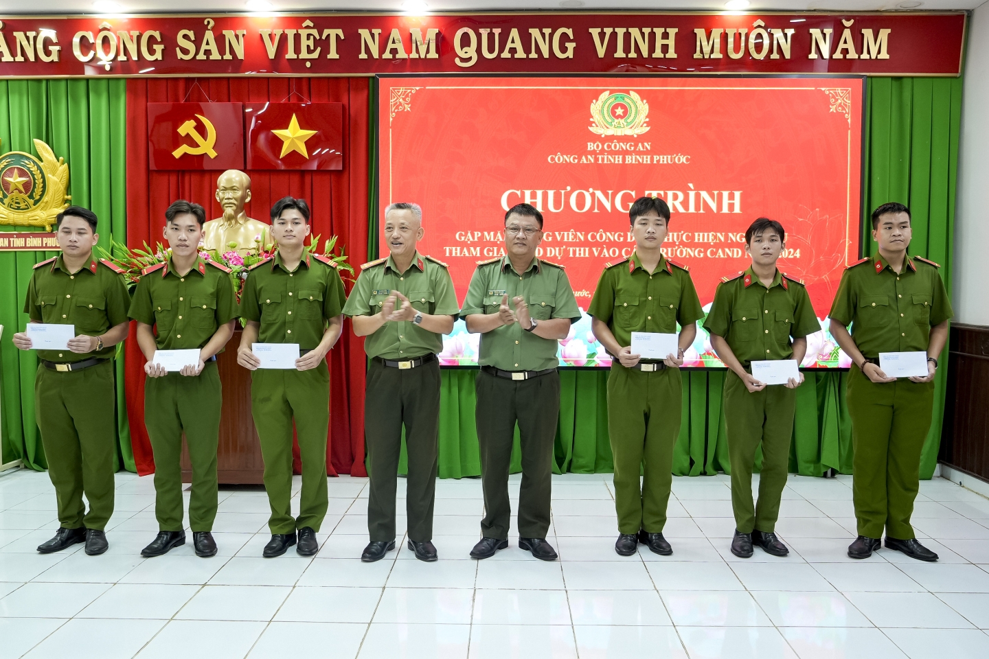 x030440_lanh_dao_1_11291825062024.jpg