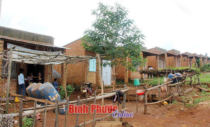 Xác định tiêu chí thôn đặc biệt khó khăn, xã vùng dân tộc và miền núi phù hợp thực tế Xác định tiêu chí thôn đặc biệt khó khăn, xã vùng dân tộc và miền núi phù hợp thực tế