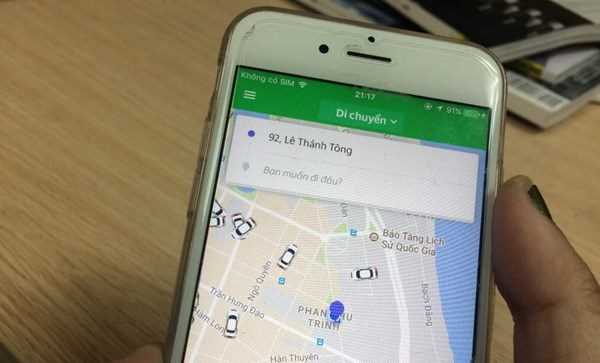 Grab nói gì về việc bị ‘khoanh vùng’ thí điểm xe taxi công nghệ? Grab nói gì về việc bị ‘khoanh vùng’ thí điểm xe taxi công nghệ?