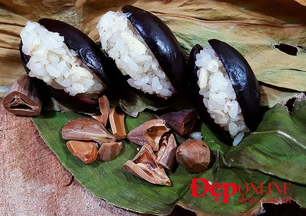 Xôi hạt trám và xôi trám cốt dừa: Gói trọn hương vị mùa Thu Xôi hạt trám và xôi trám cốt dừa: Gói trọn hương vị mùa Thu