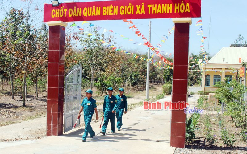 Xuân ấm tình biên giới