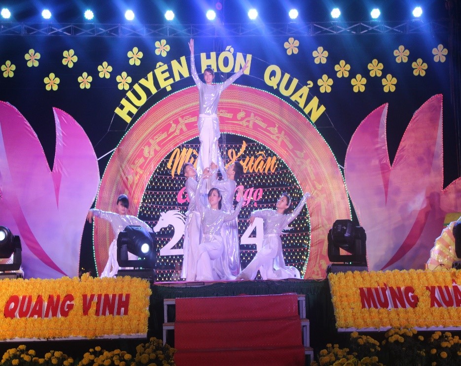 xuanve8.jpg