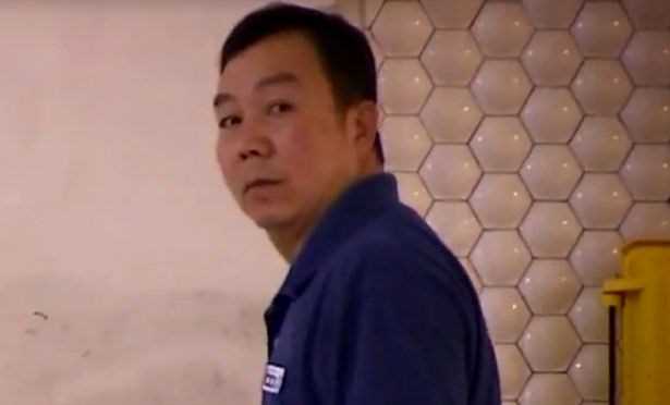 Trở thành tỷ phú chỉ nhờ công việc lau dọn ở ga xe lửa