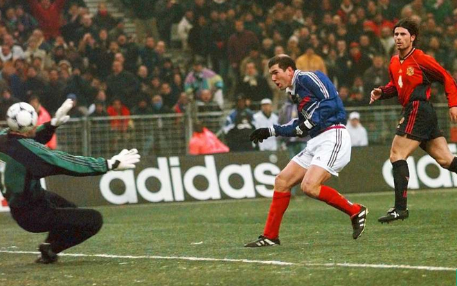 zidane511112014084849.jpg